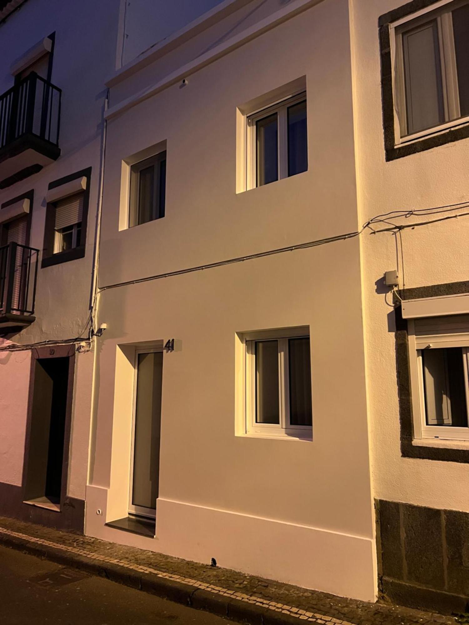 Urban 41 Guest House Ponta Delgada Exterior foto